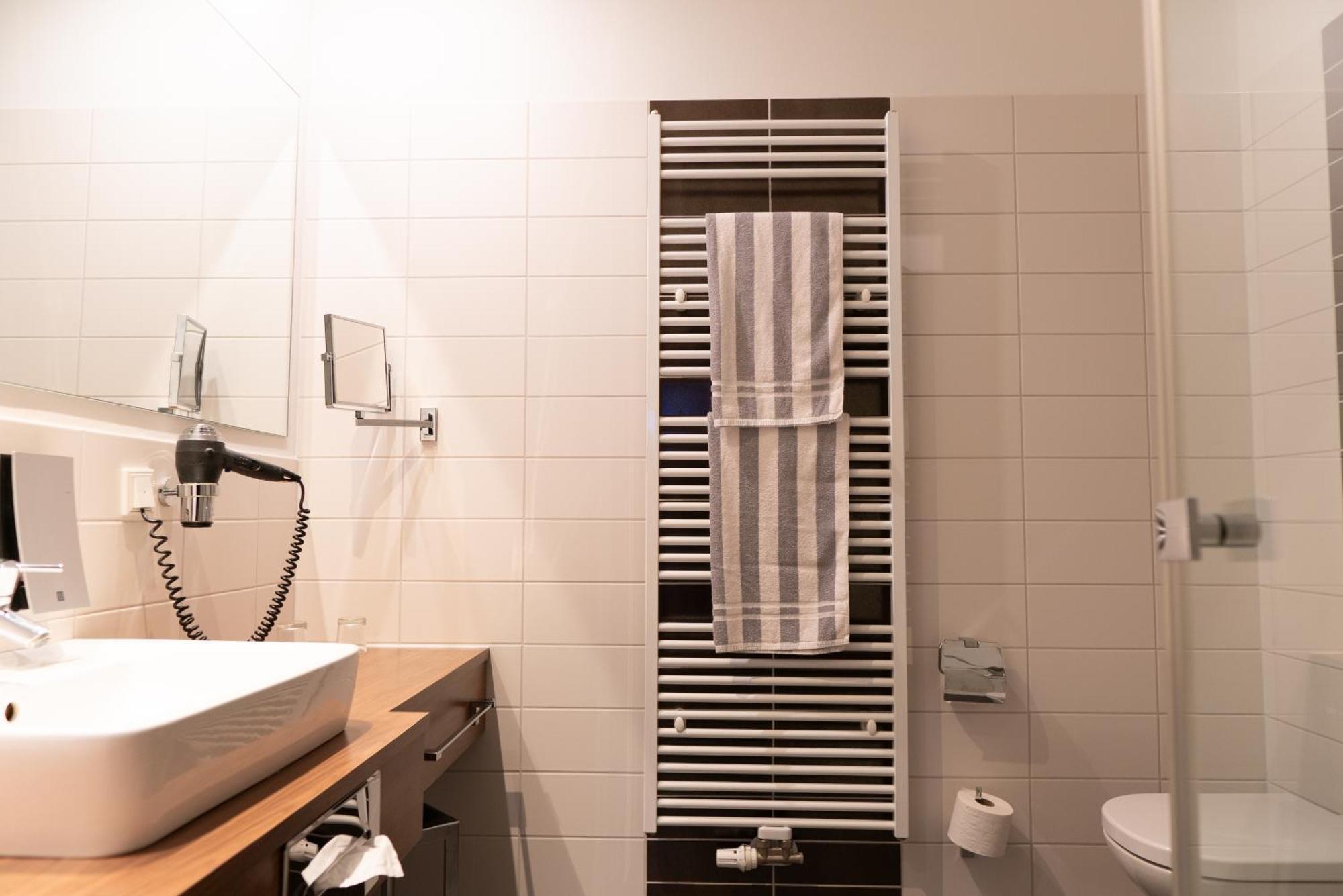 Hotel Bruehlerhoehe Erfurt Kültér fotó